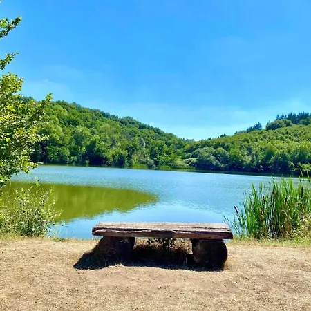 Forest Retreat, Cleaning Included * Rommersheim